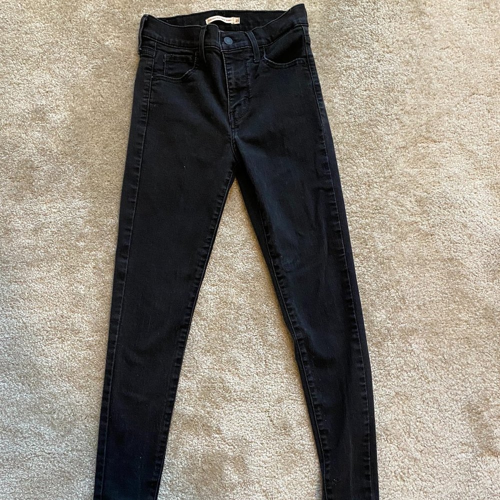 Levi's High rise super skinny black jeans